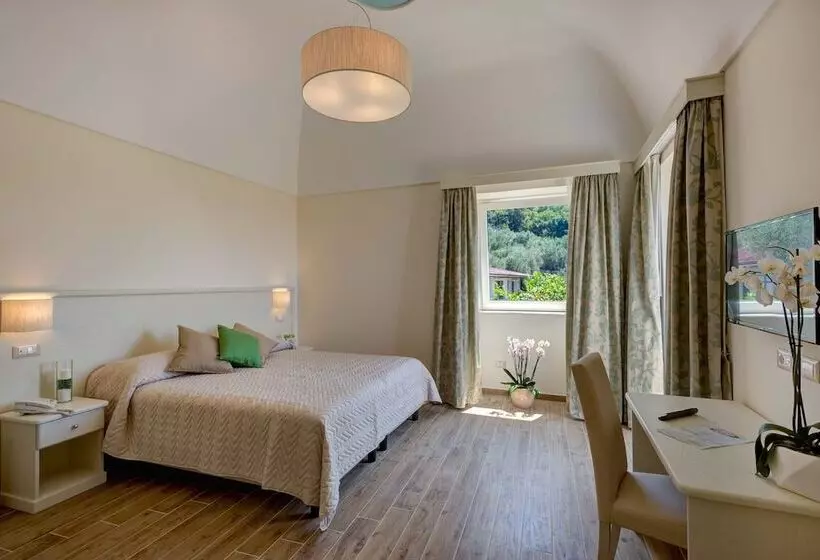 هتل Agriturismo La Peppina