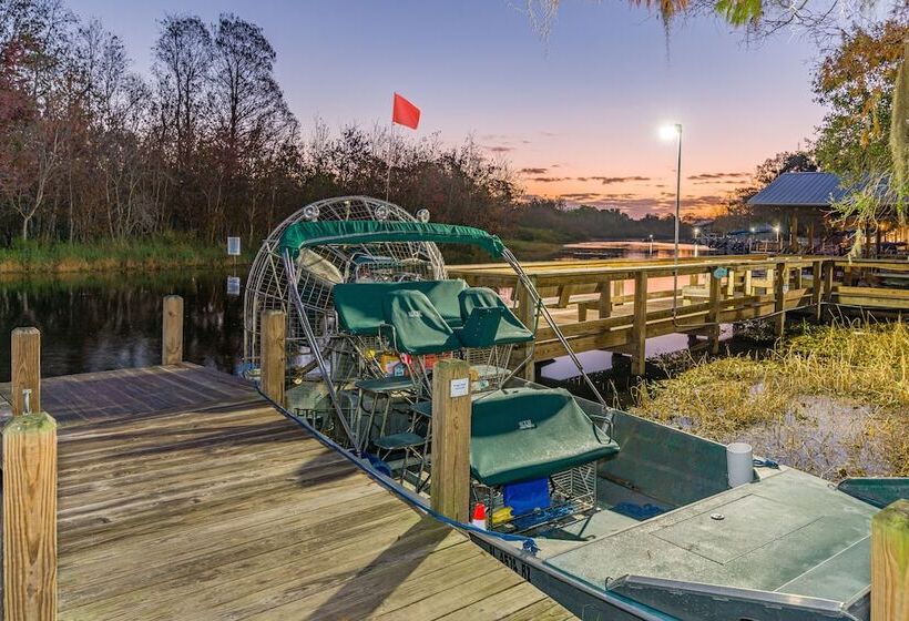 ホテル Camp Mack, A Guy Harvey Lodge