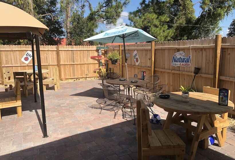 ホテル Camp Mack, A Guy Harvey Lodge