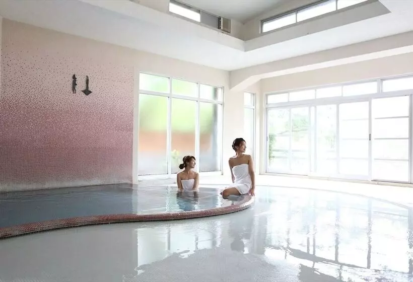 ホテル Okutsuhotspa Ikedayakajikaen
