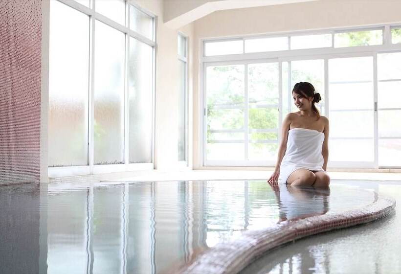 ホテル Okutsuhotspa Ikedayakajikaen