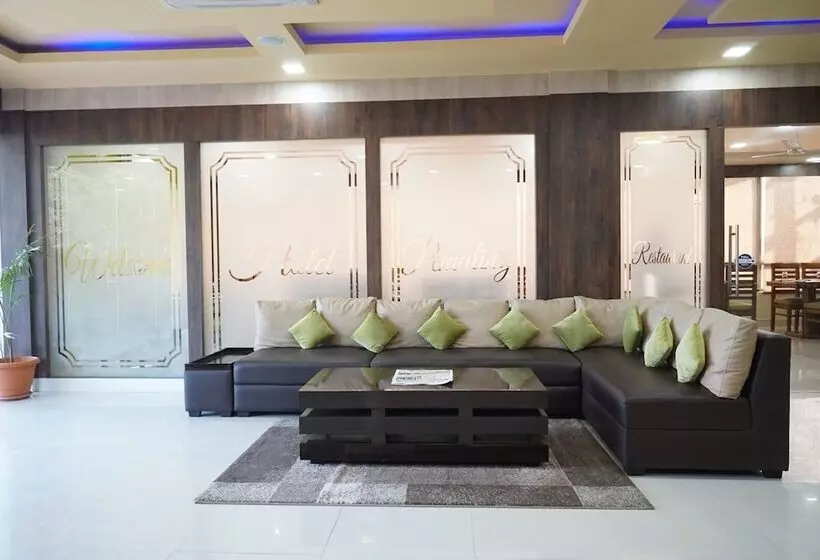 ホテル Pemaling Lords Eco Inn Guwahati