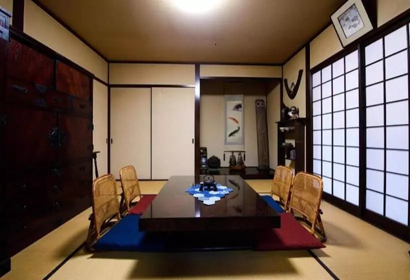 ペンション Tanuki Japanese Traditional Style House