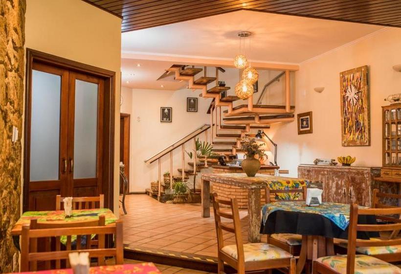 Общежитие Rogai Hotel Pousada