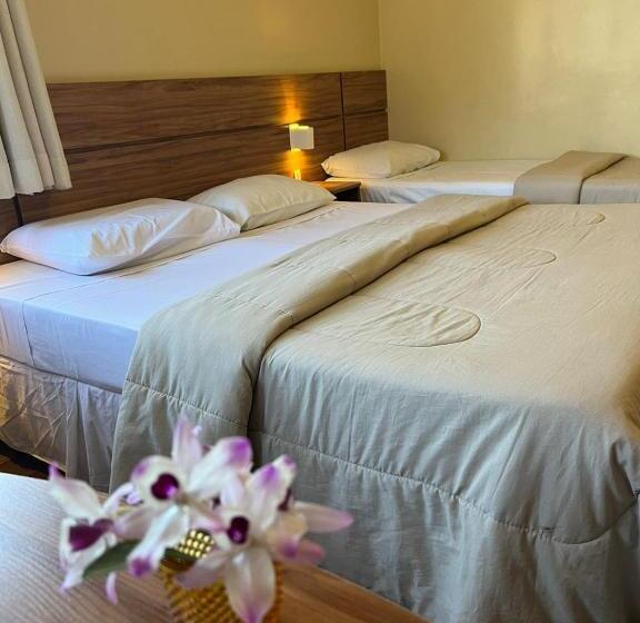 Общежитие Rogai Hotel Pousada