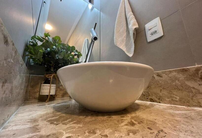 Общежитие Rogai Hotel Pousada