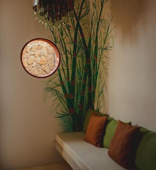 Casa 5 Bed & Breakfast