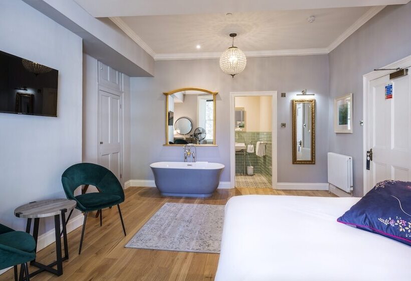 בית מלון כפרי Eight