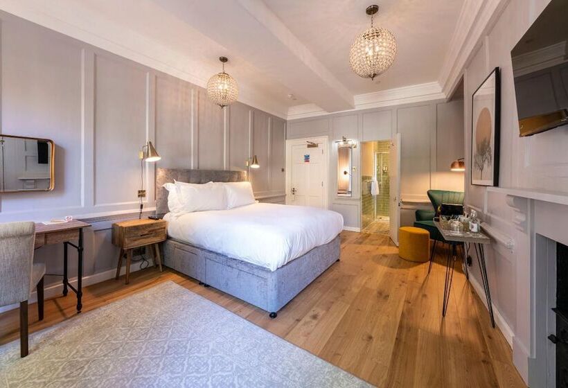 בית מלון כפרי Eight