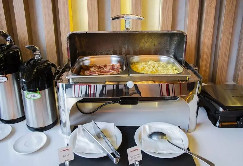 ホテル Moov Curitiba