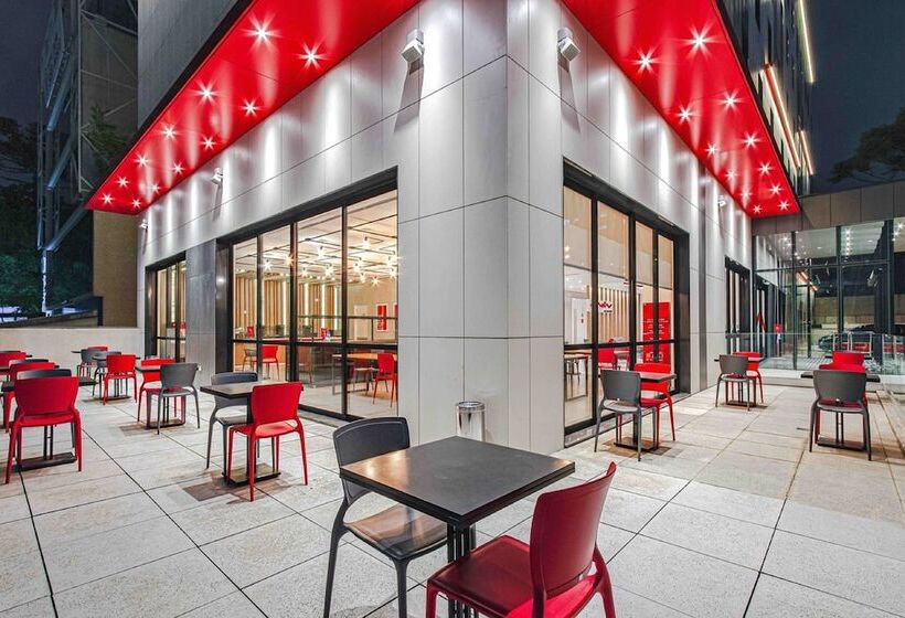 فندق Moov Curitiba