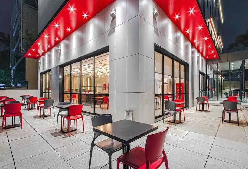 ホテル Moov Curitiba