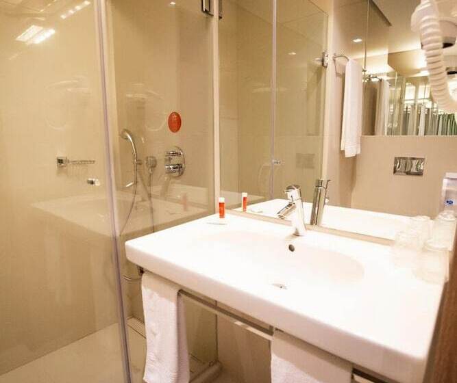 فندق Moov Curitiba