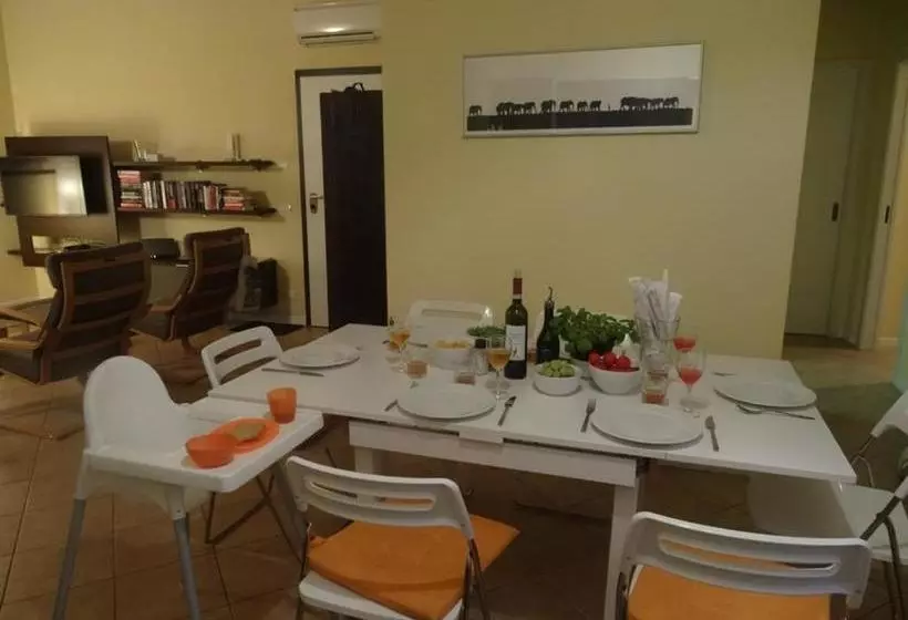 La Corte