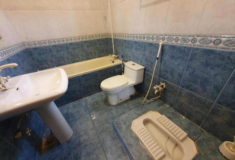 پانسیون Imperial Inn Karachi