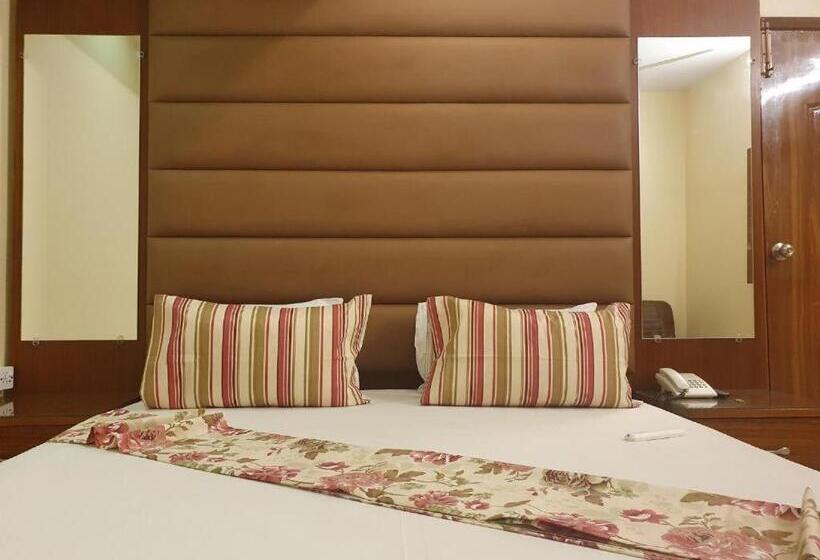 پانسیون Imperial Inn Karachi