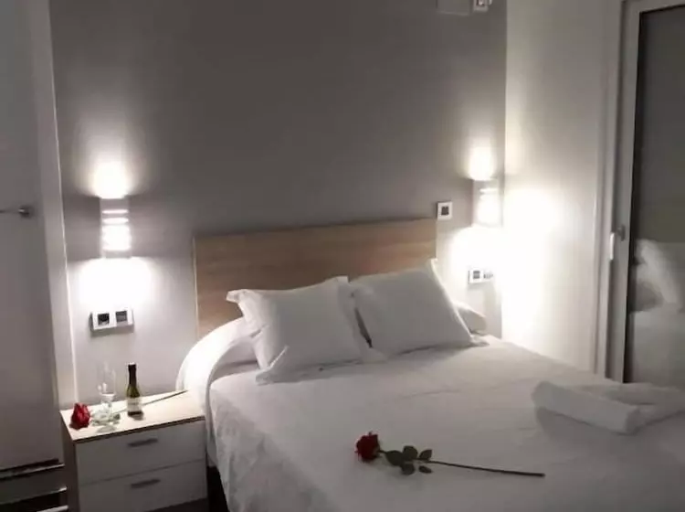 ペンション Village Ayamonte Rooms