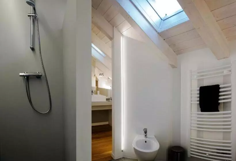 Aamiaismajoitus (B&B) Manzoni 124 Bed&relax