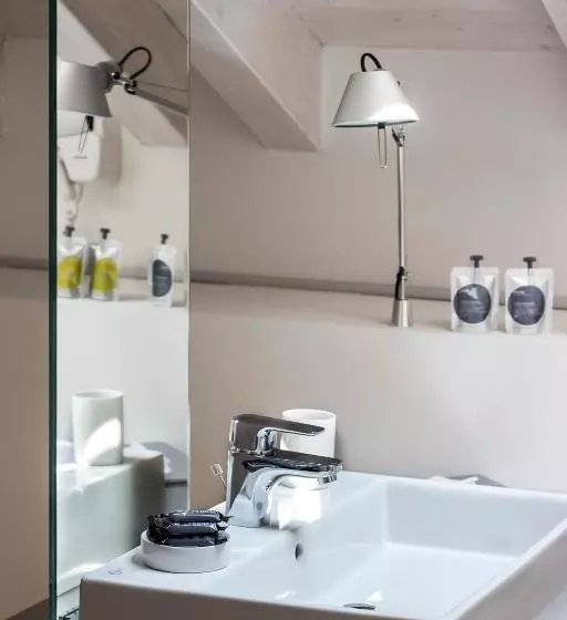 Aamiaismajoitus (B&B) Manzoni 124 Bed&relax