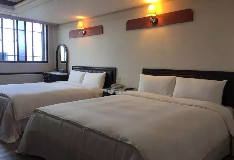 Hotelli King Lo Tung