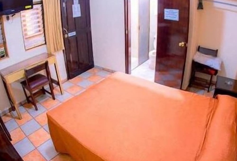 فندق Los Girasoles