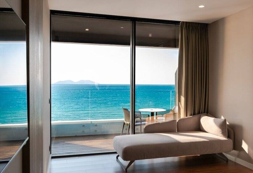 בית מלון כפרי Yacht