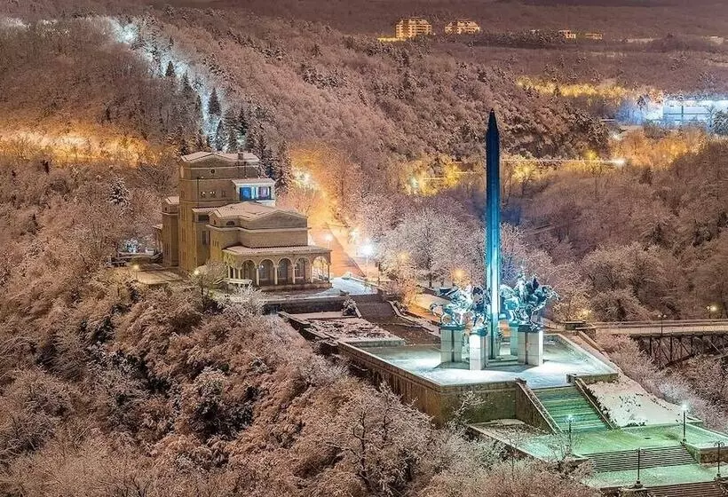 پانسیون History Inn Unique Guest House