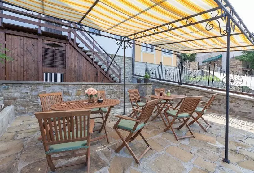 پانسیون History Inn Unique Guest House