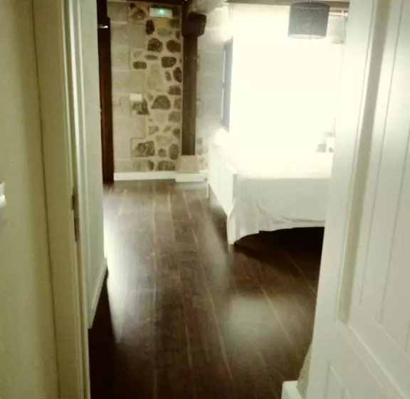 Majatalo La Fonda De Candeleda