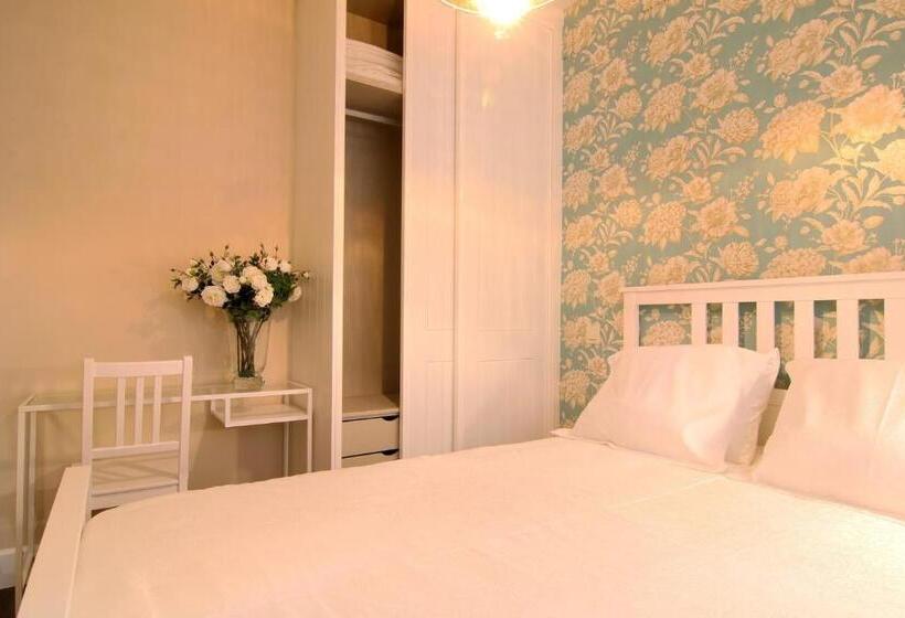 پانسیون La Fonda De Candeleda