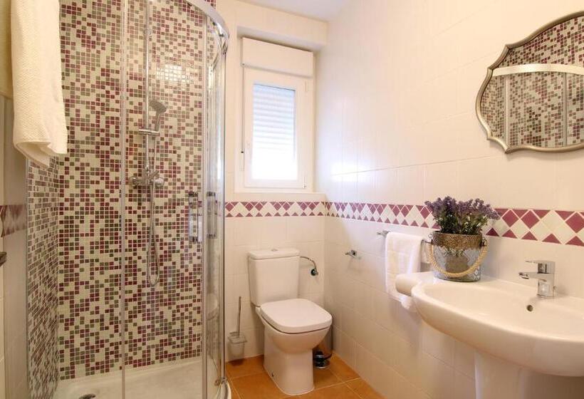 پانسیون La Fonda De Candeleda