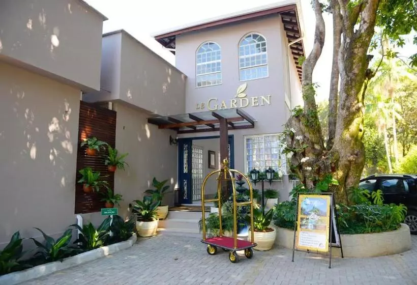 Retkeilymaja Le Garden Pousada Boutique