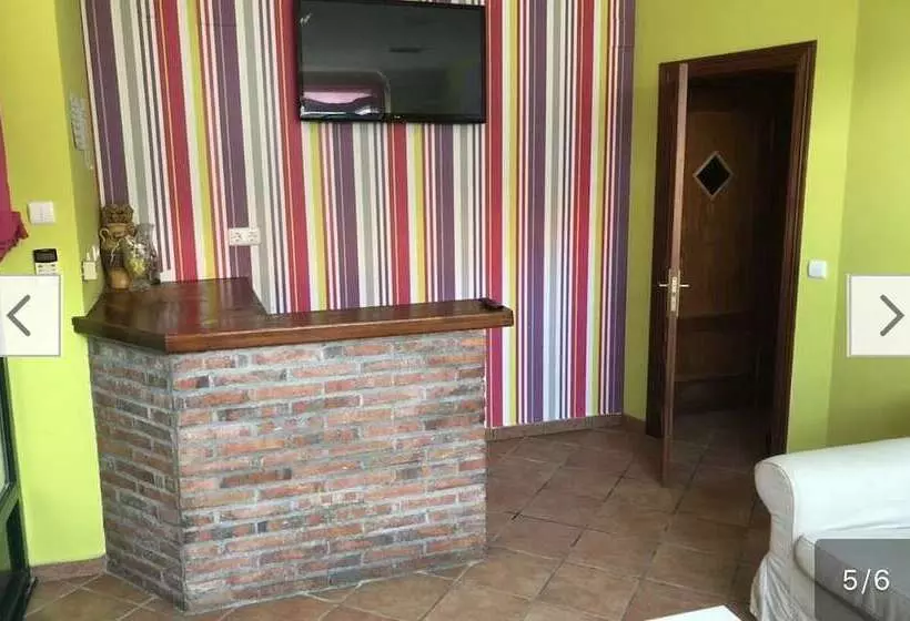 Playa De Berria Albergue Tursitico   Hostel