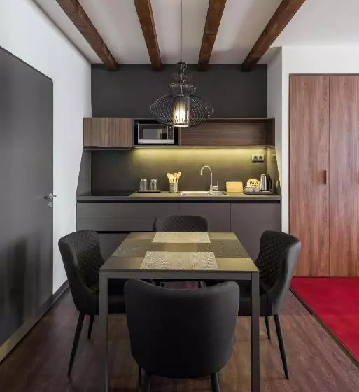 Hotelli Várda Sport