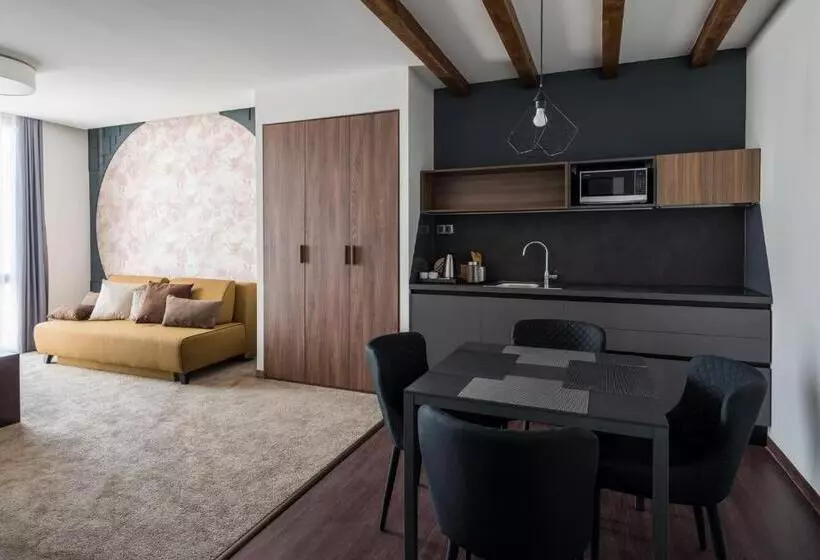 Hotelli Várda Sport