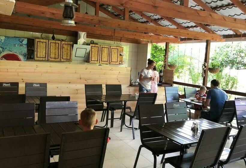 پانسیون Guest House Atlant