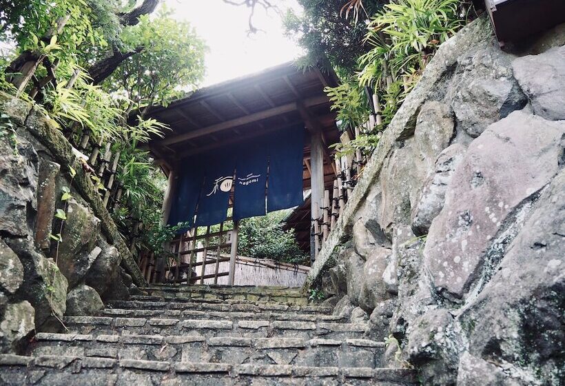 Пансион Atami Onsen Guesthouse Nagomi