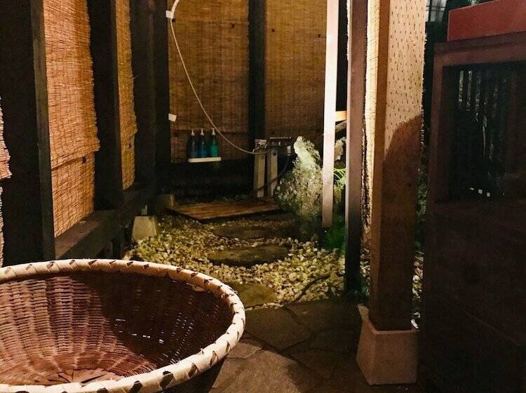 Пансион Atami Onsen Guesthouse Nagomi