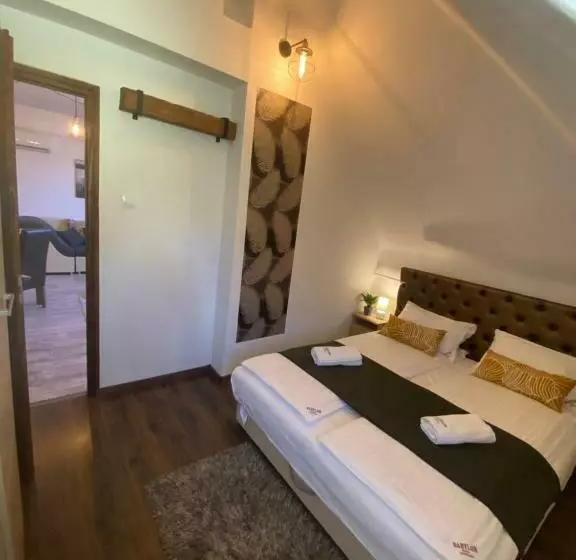 Majatalo Babylon Pizzéria Vendégház