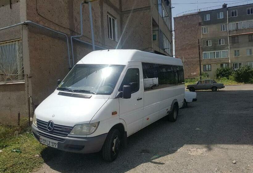 پانسیون Dream House & Hostel