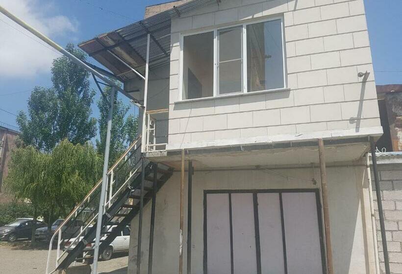 پانسیون Dream House & Hostel