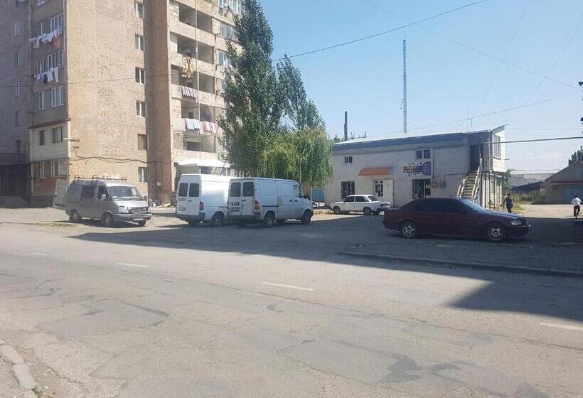 پانسیون Dream House & Hostel