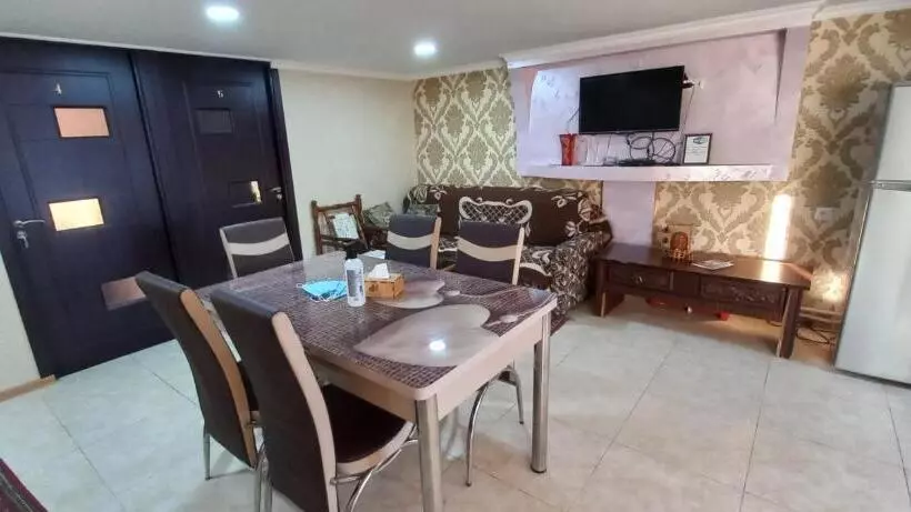 پانسیون Dream House & Hostel