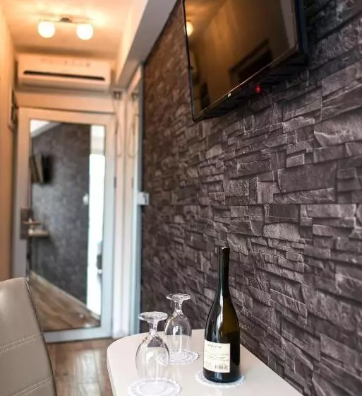 تختخواب و صبحانه Zam Residence