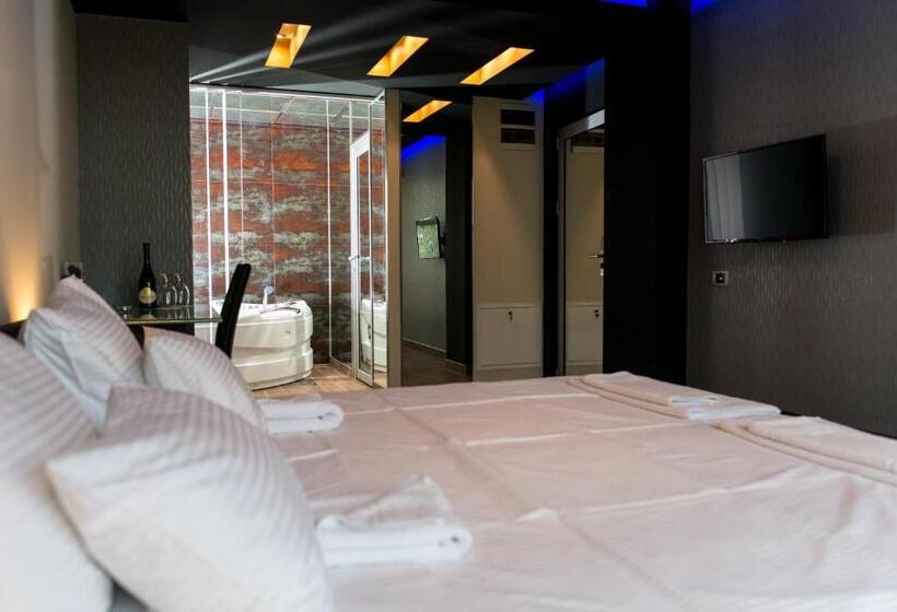 تختخواب و صبحانه Zam Residence