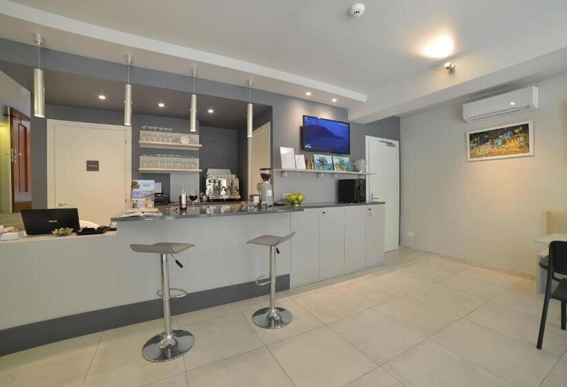 בית מלון כפרי Villa Miki