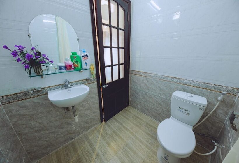 تختخواب و صبحانه Purple Hue Bnb