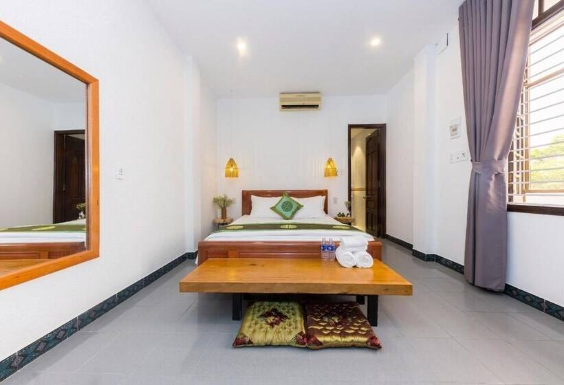 تختخواب و صبحانه Purple Hue Bnb