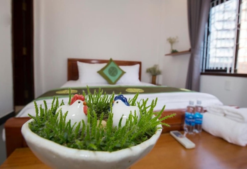 تختخواب و صبحانه Purple Hue Bnb