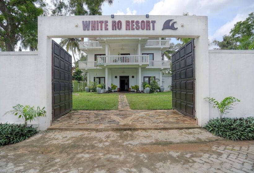 White Ro Resort